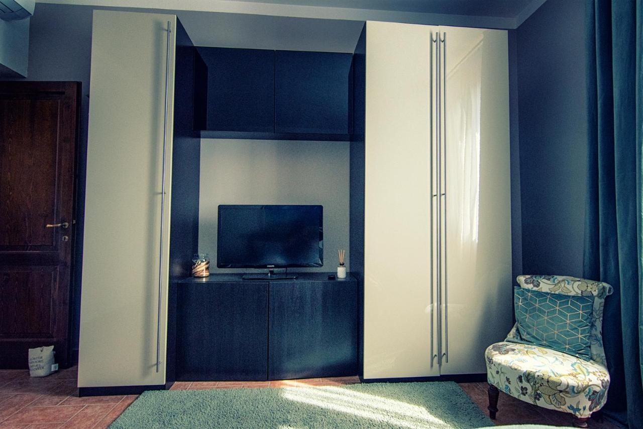 Suite Eleven Кастильончело Екстериор снимка